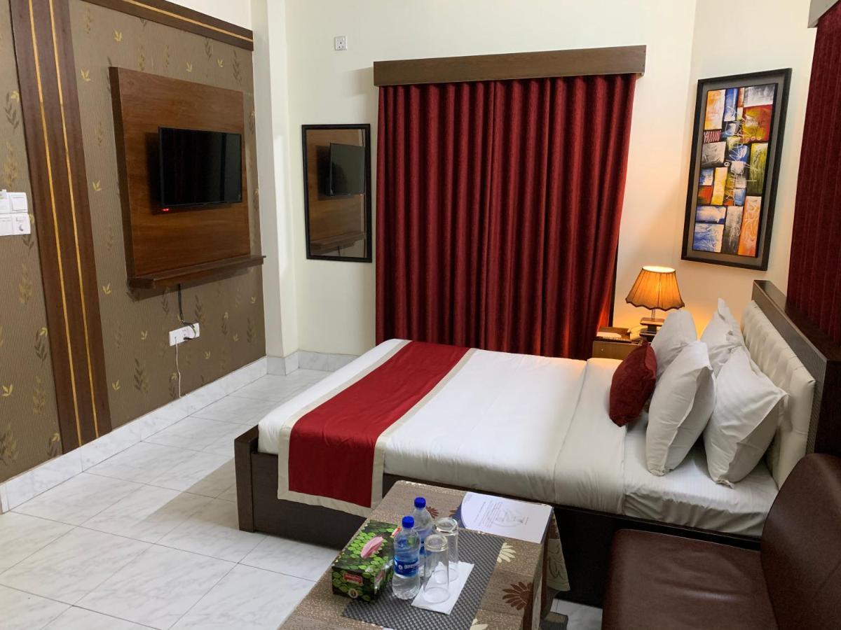 Hotel Grand Circle Inn ธากา ภายนอก รูปภาพ