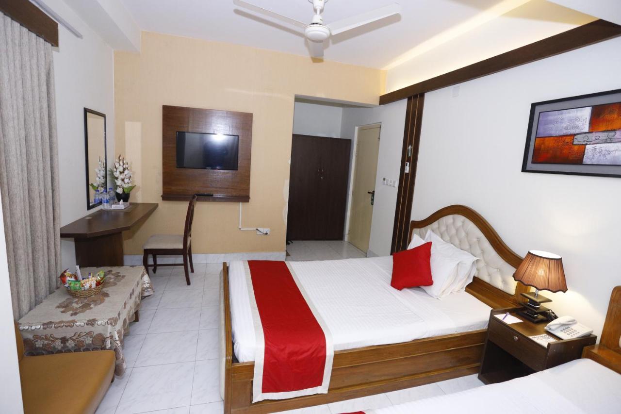 Hotel Grand Circle Inn ธากา ภายนอก รูปภาพ